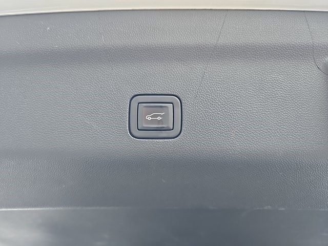 2023 Gmc Yukon XL Denali photo 15