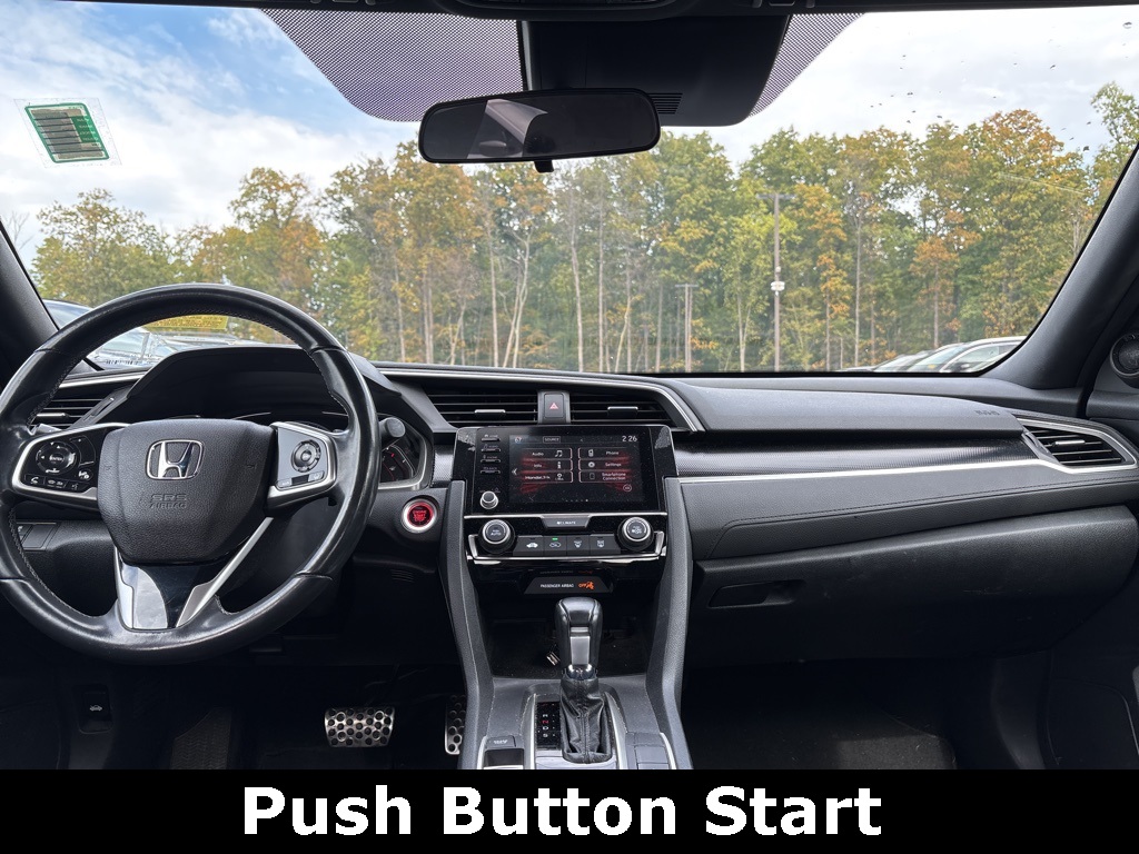 2019 Honda Civic Sport photo 2