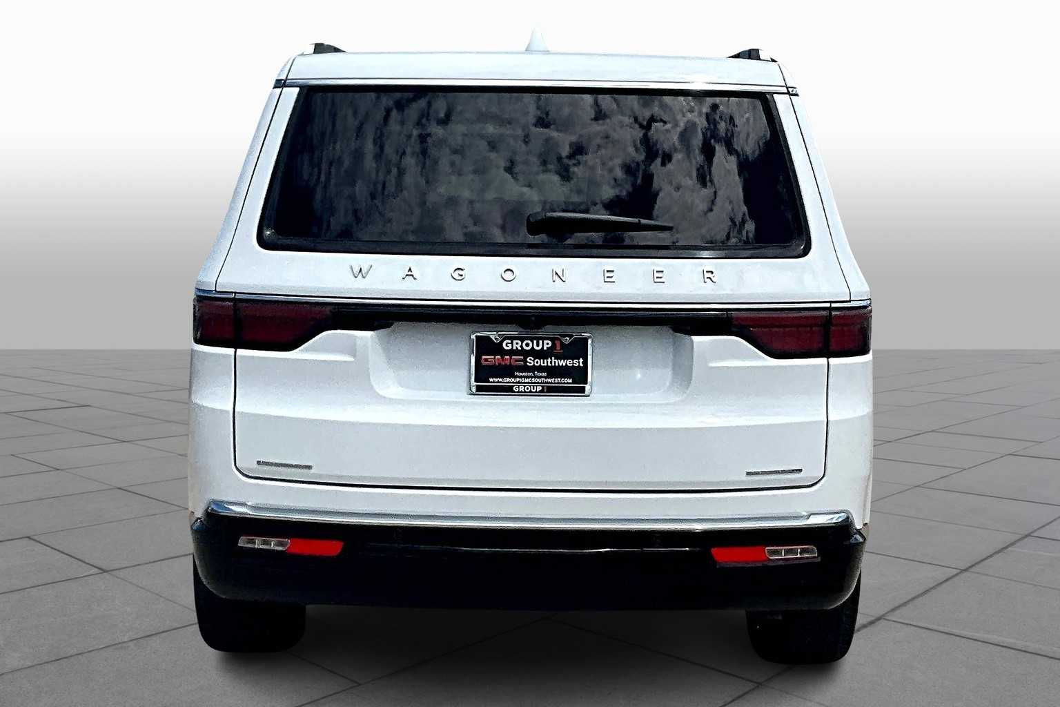 2023 Jeep Wagoneer Series III photo 4