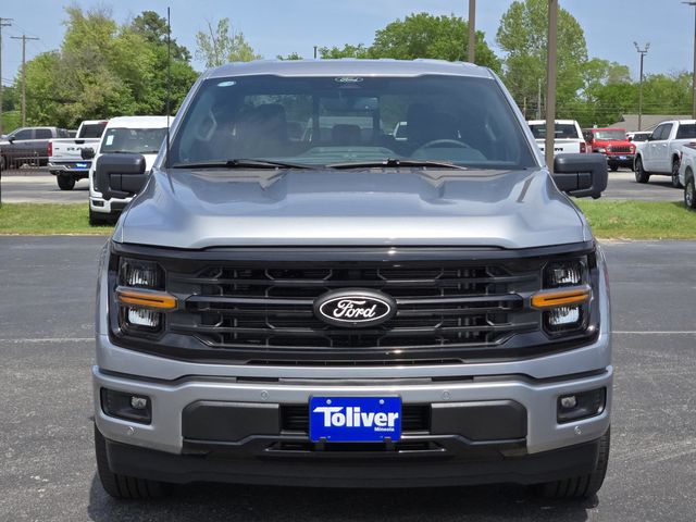 2025 Ford F-150 XLT photo 3