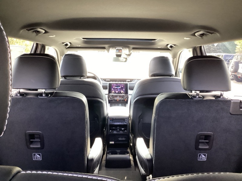 2025 Jeep Grand Cherokee Altitude X photo 7
