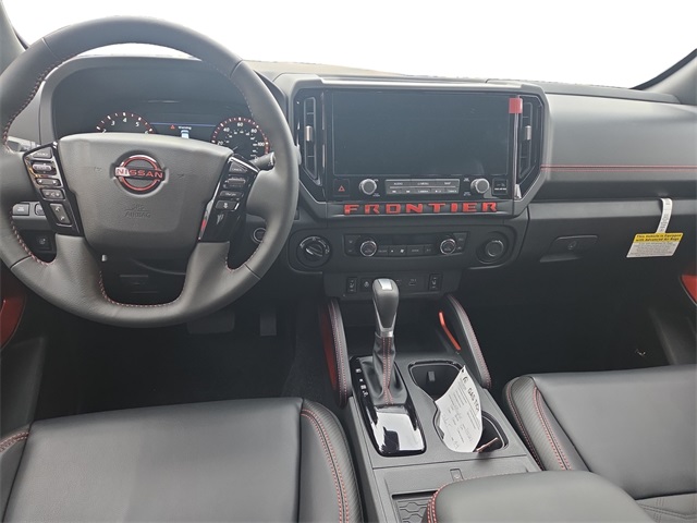 2025 Nissan Frontier Crew Cab PRO-4X photo 10