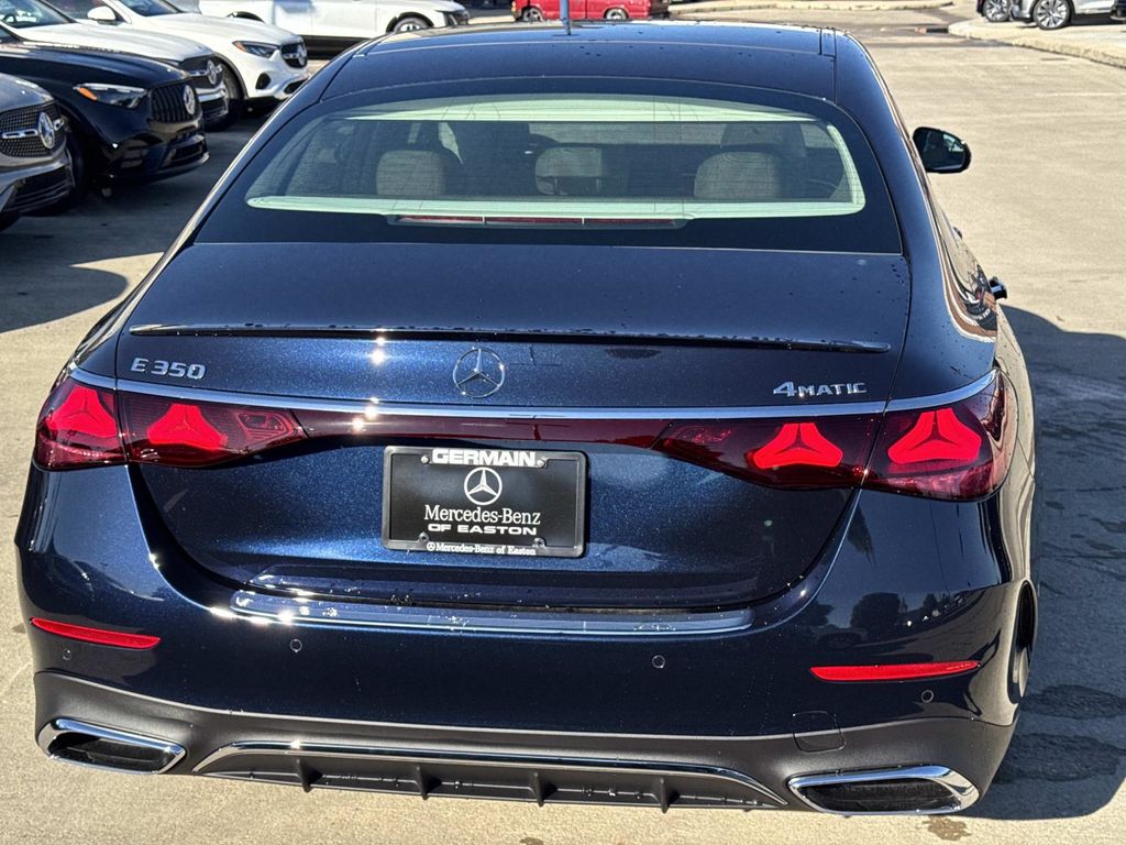 2026 Mercedes Benz E 350 4MATIC Sedan photo 4