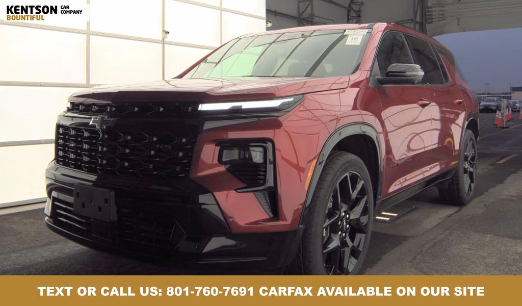 2025 Chevrolet Traverse RS's photo