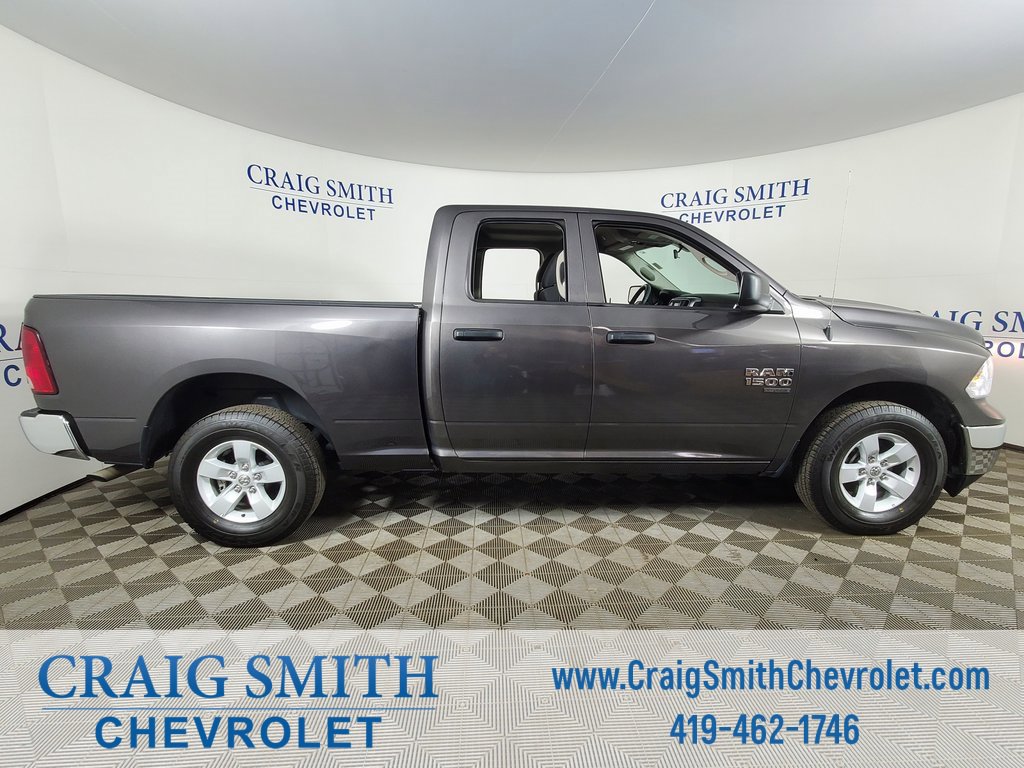 2024 Ram 1500 Classic SLT photo 8