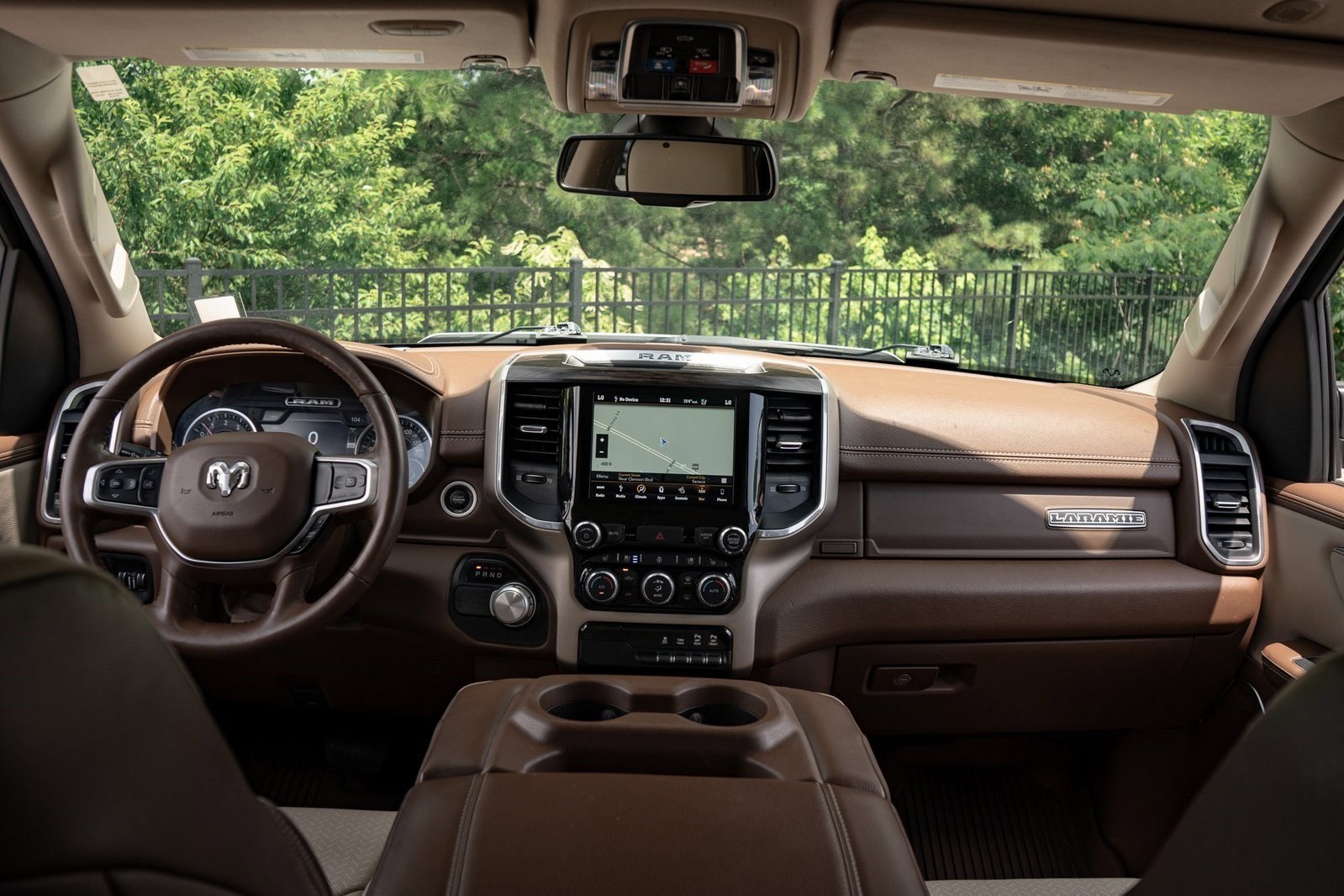 2019 Ram 1500 Laramie photo 17