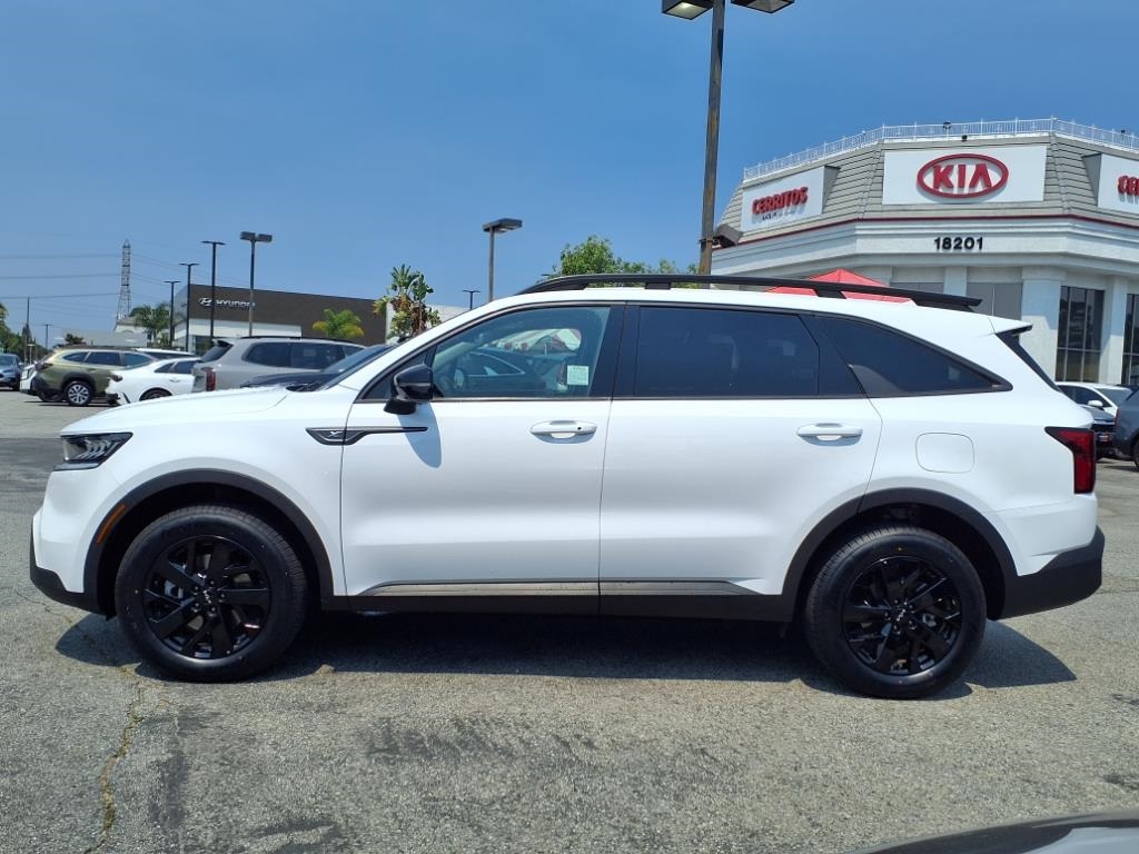2022 Kia Sorento X-Line S photo 2
