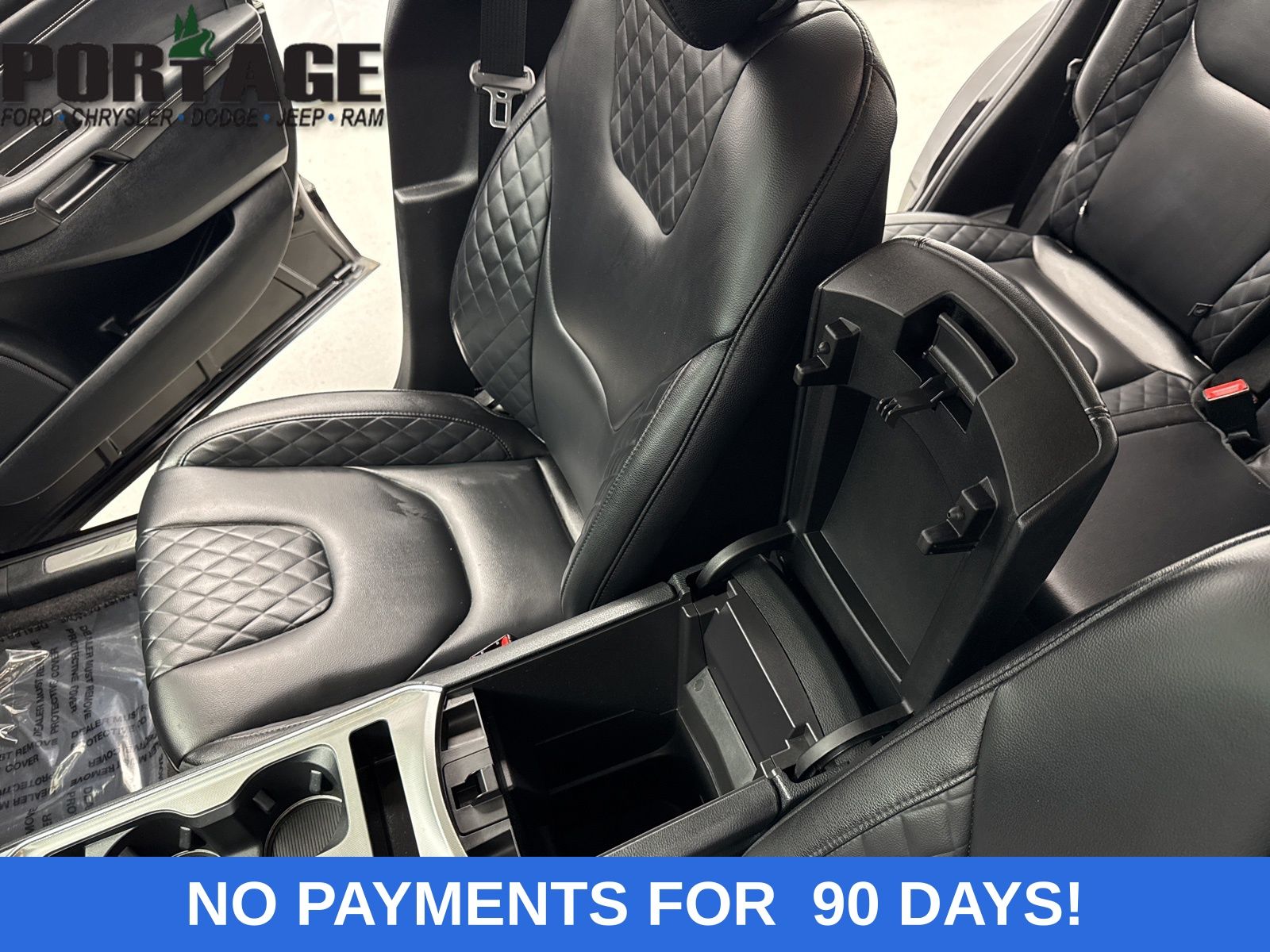 2024 Ford Edge Titanium photo 20
