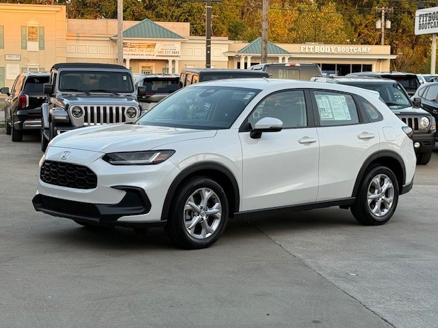 2025 Honda HR-V LX photo 4