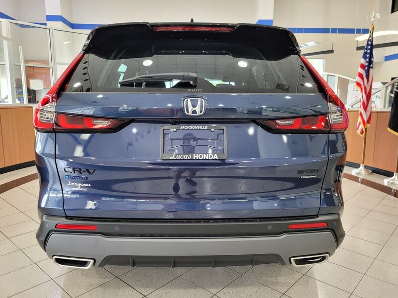 2026 Honda CR-V Sport Touring photo 4
