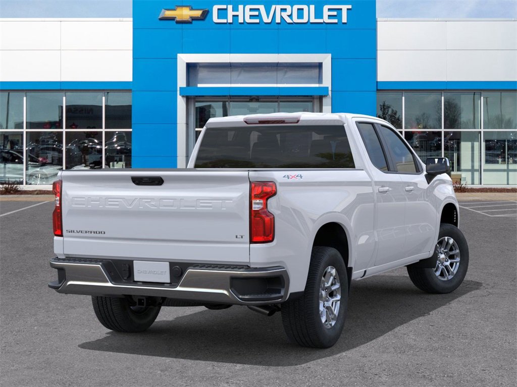 2026 Chevrolet Silverado 1500 LT photo 4