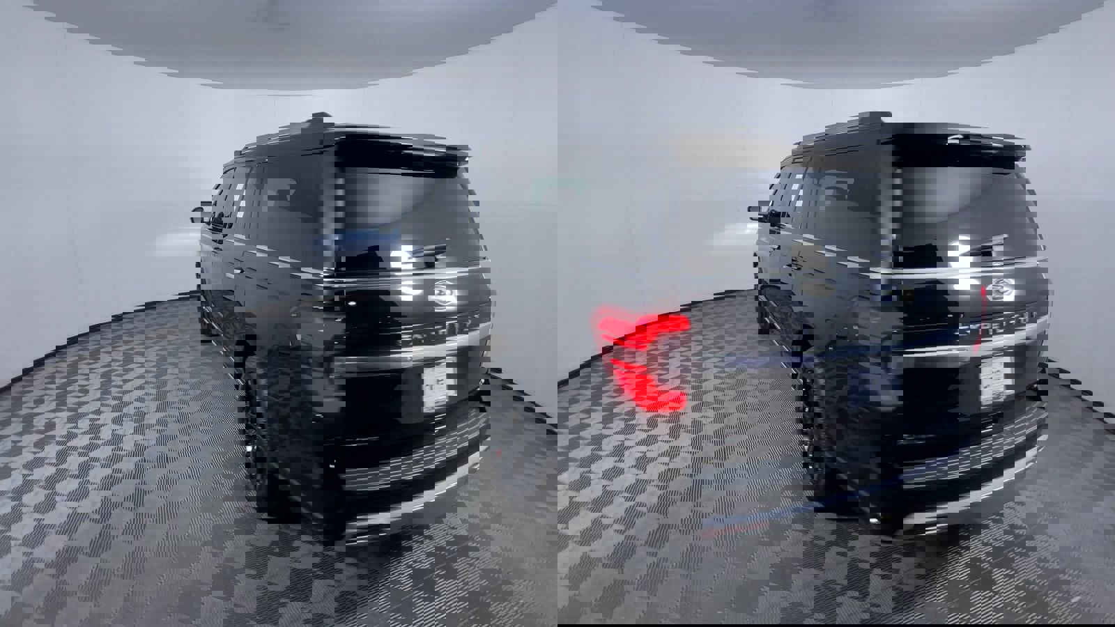 2024 Ford Expedition MAX Platinum photo 7