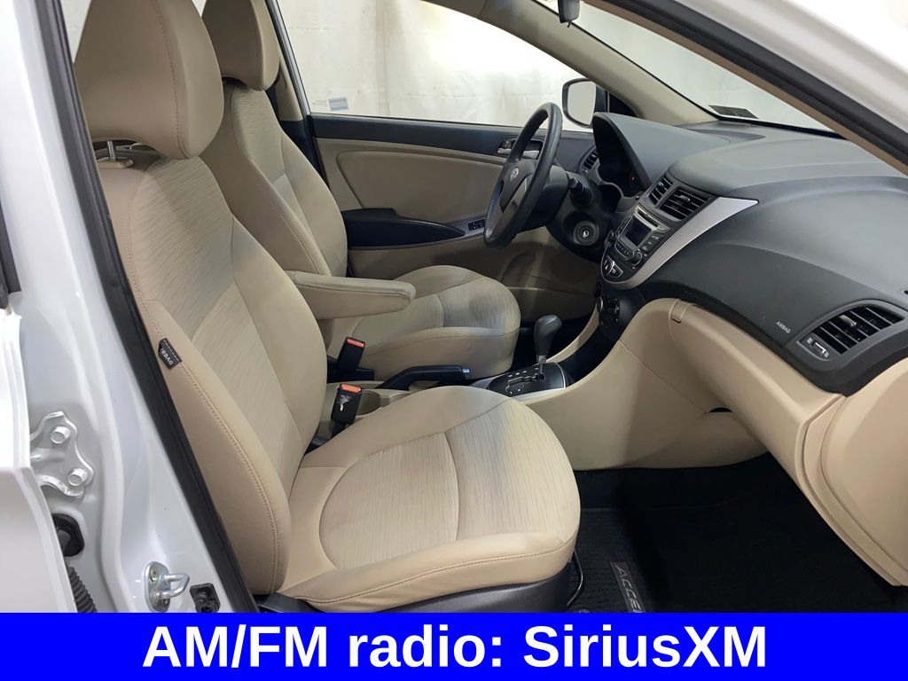 2016 Hyundai Accent SE photo 8