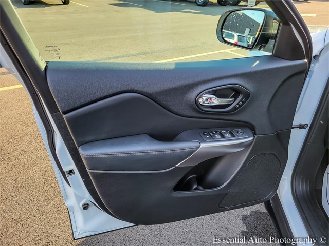 2022 JEEP CHEROKEE - Image 25