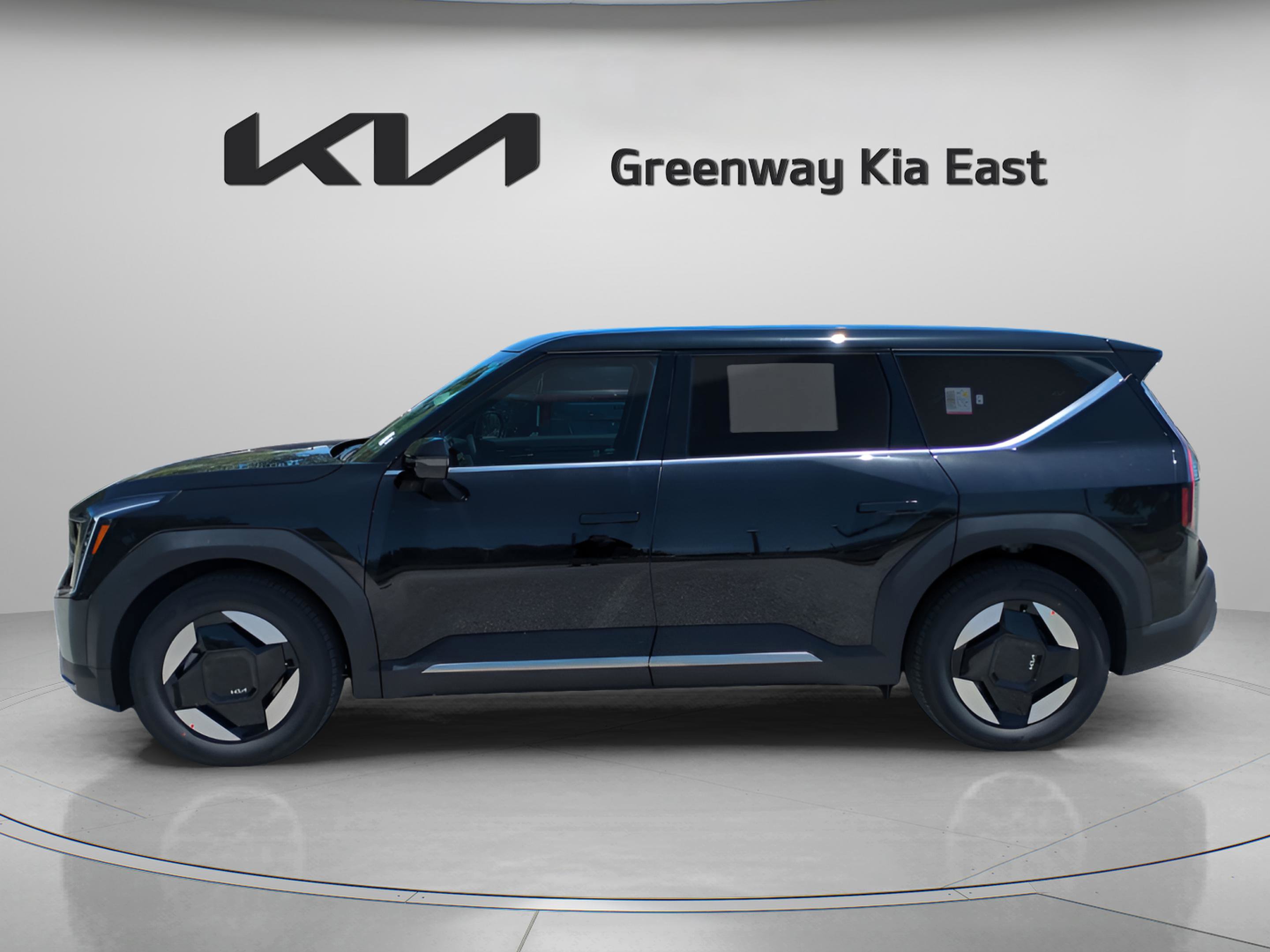 2026 Kia EV9 Light photo 2
