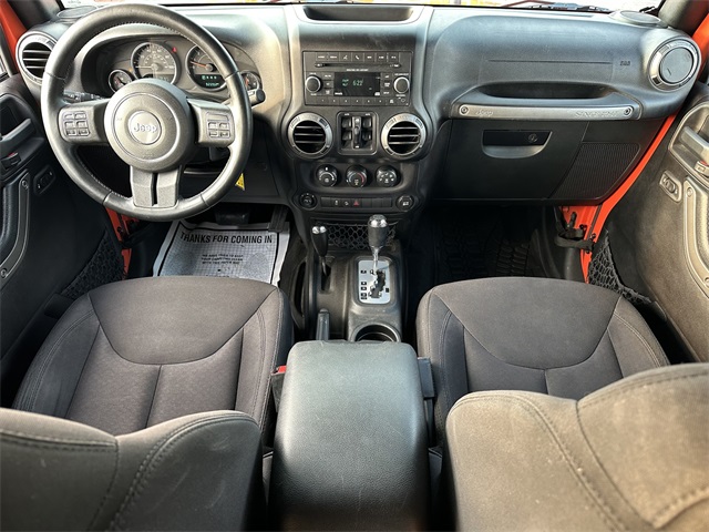 2015 Jeep Wrangler Unlimited Sport photo 13