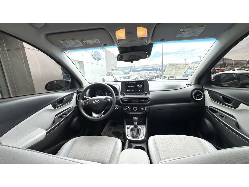 2023 Hyundai Kona SEL photo 10