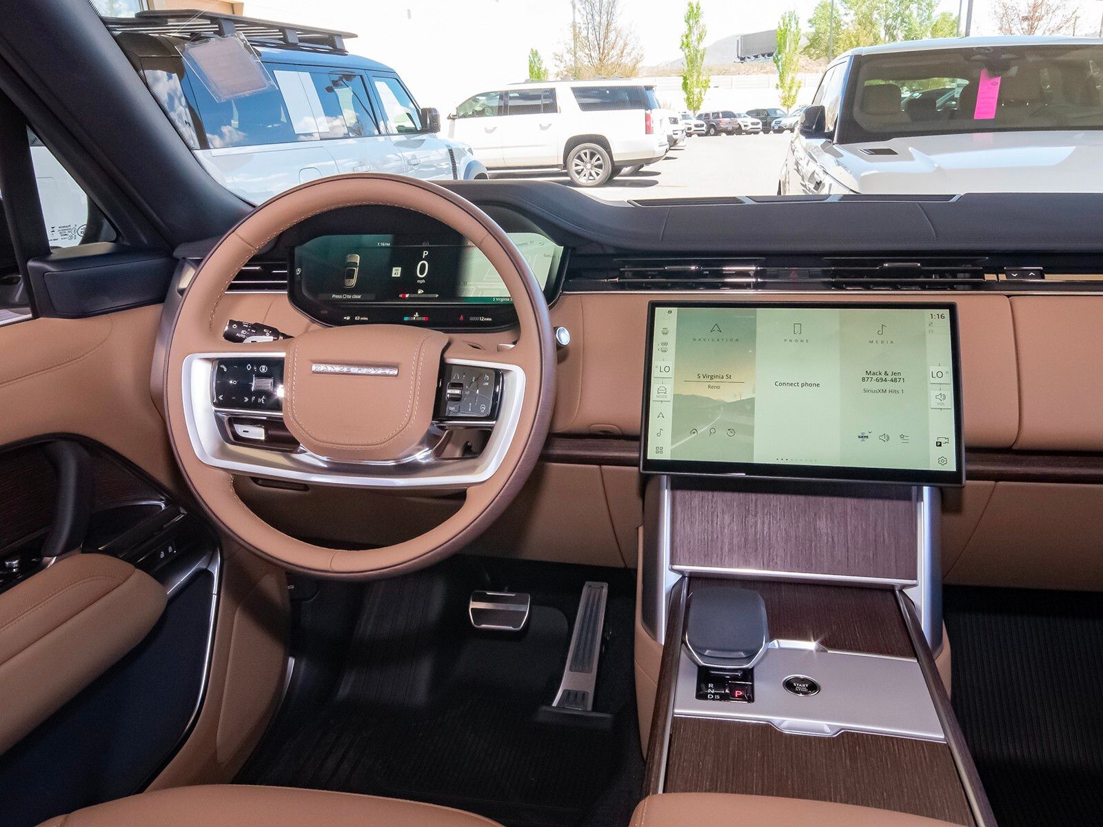 2025 Land Rover Range Rover SE photo 37