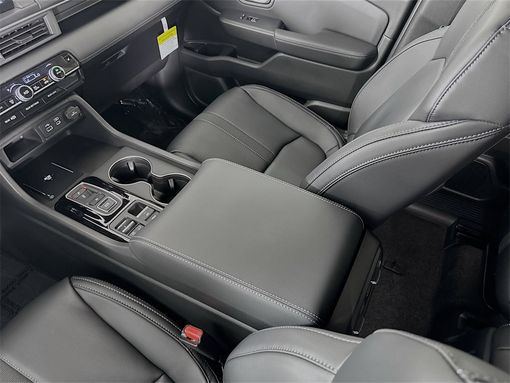 2025 Honda Pilot EX-L photo 4