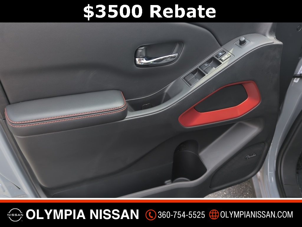 2025 Nissan Frontier Crew Cab PRO-4X photo 9