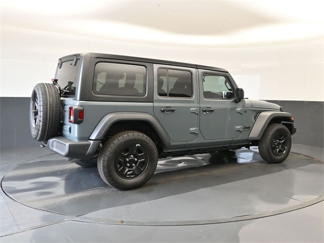 2025 Jeep Wrangler Sport photo 2