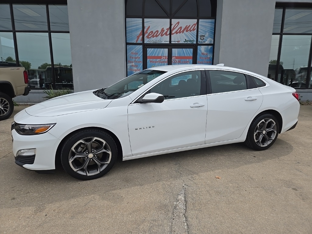 2020 Chevrolet Malibu 1LT photo 4