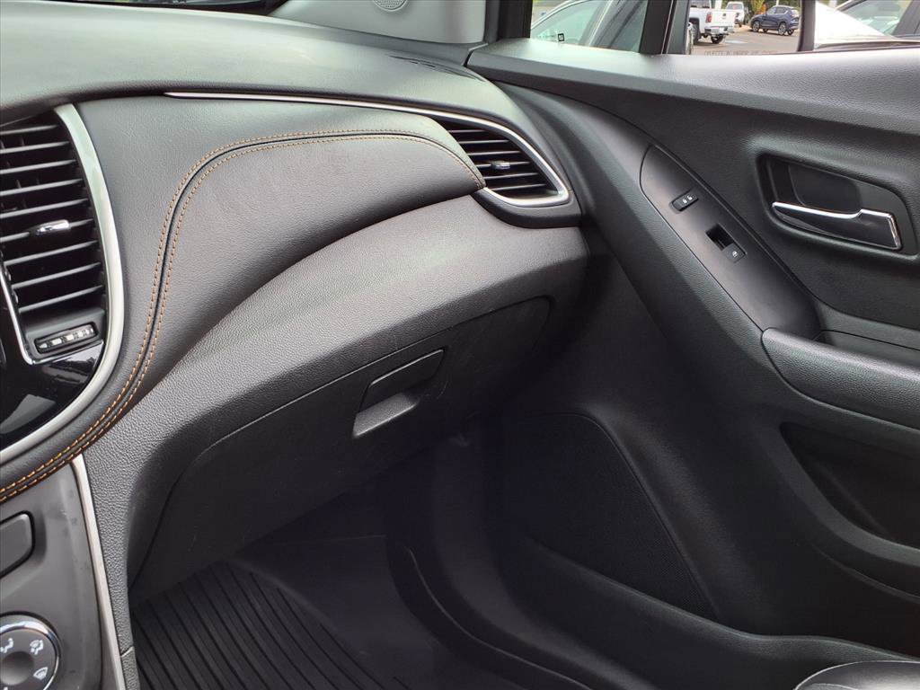 2020 Chevrolet Trax LT photo 27