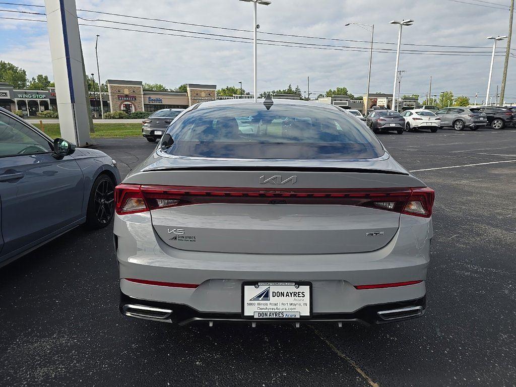 2023 Kia K5 GT-Line photo 4
