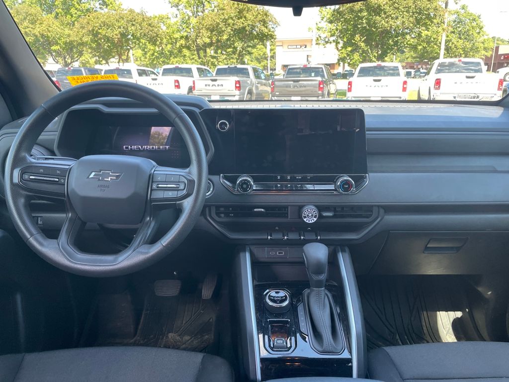 2023 Chevrolet Colorado Trail Boss photo 10