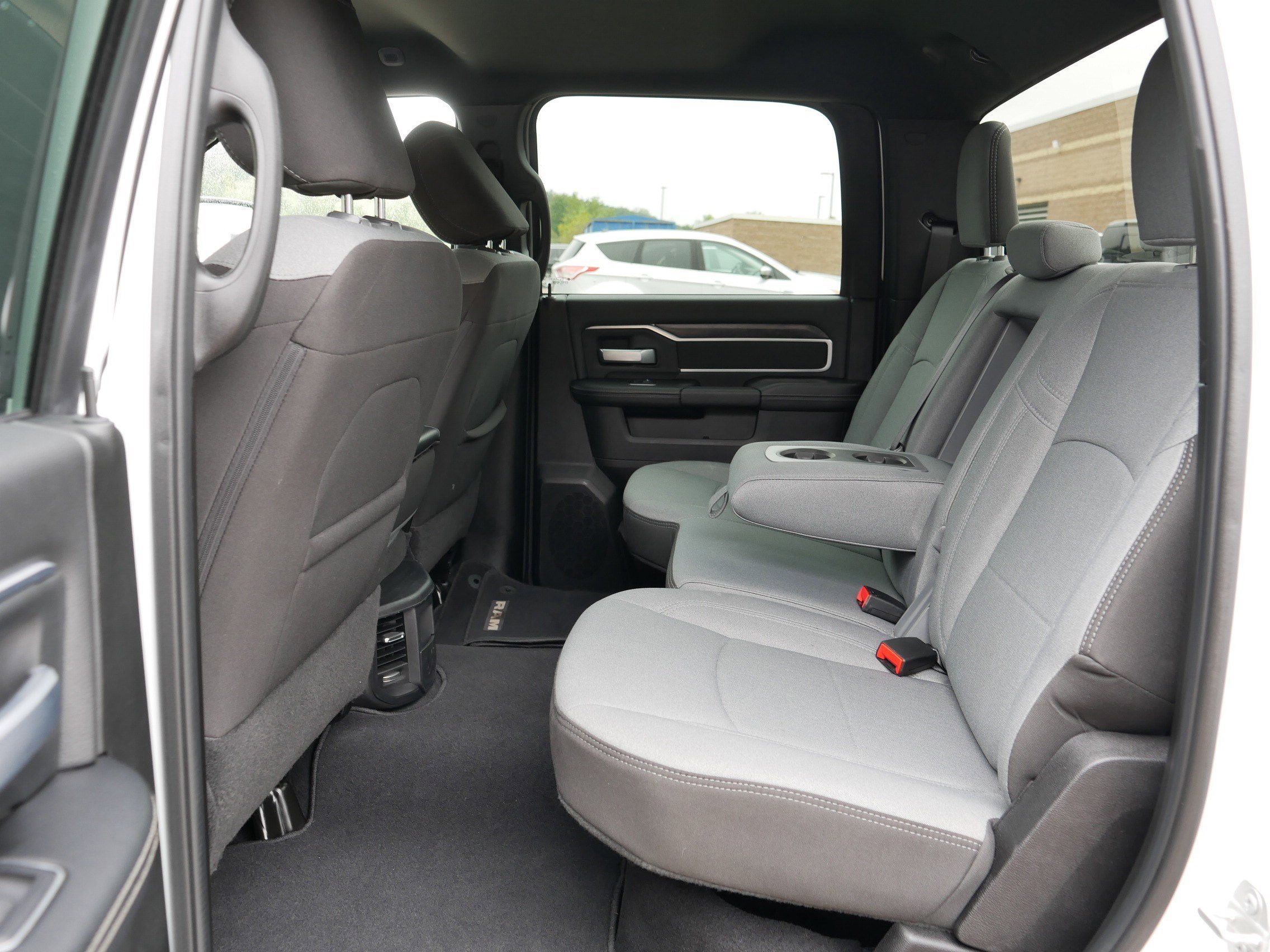 2024 Ram 2500 Big Horn photo 35