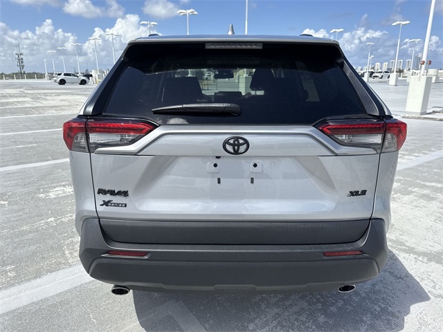 2022 Toyota RAV4 XLE photo 23