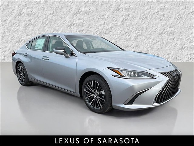 2025 Lexus ES 350's photo