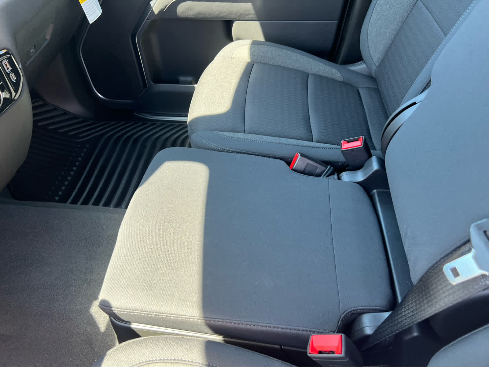 2025 Chevrolet Silverado 1500 RST photo 23