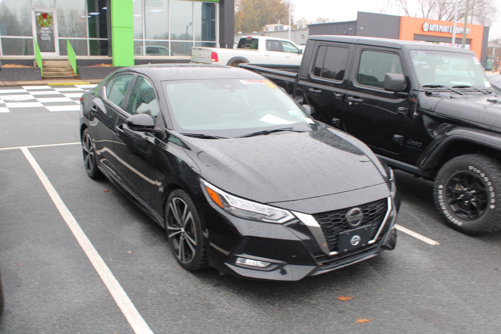 2021 Nissan Sentra SR photo 2