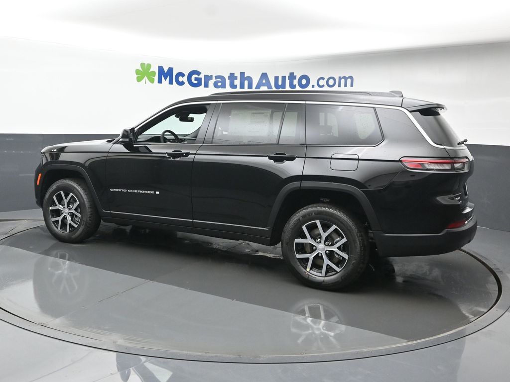 2025 Jeep Grand Cherokee Limited photo 16