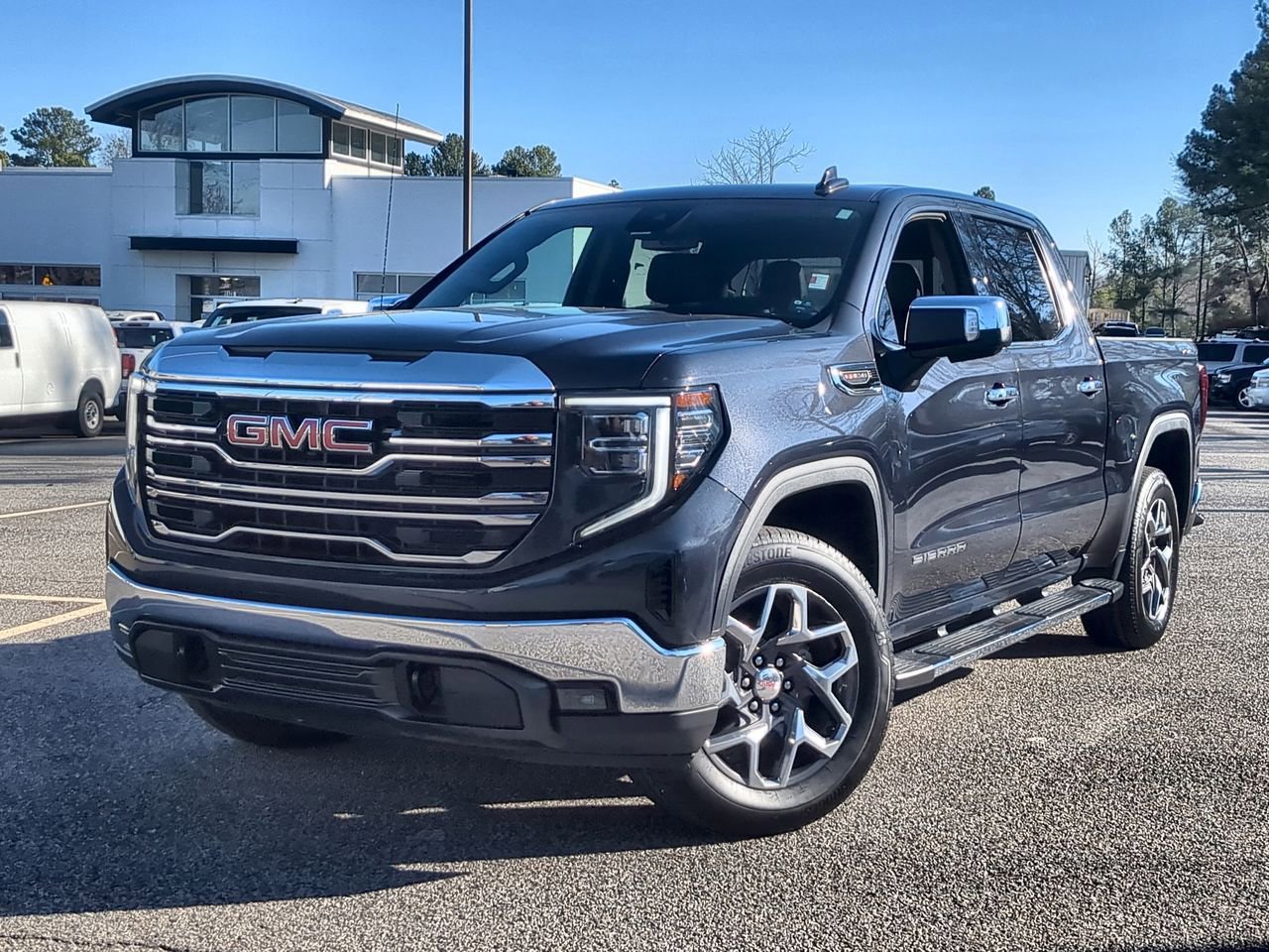 2023 GMC Sierra 1500 SLT's photo