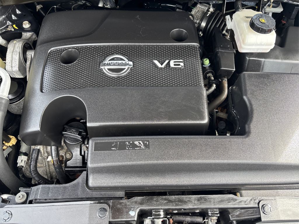 2017 Nissan Murano SL photo 13
