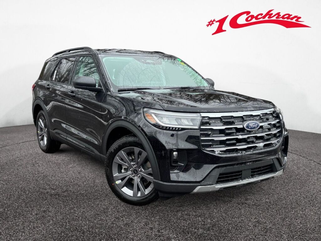 2026 Ford Explorer Active's photo