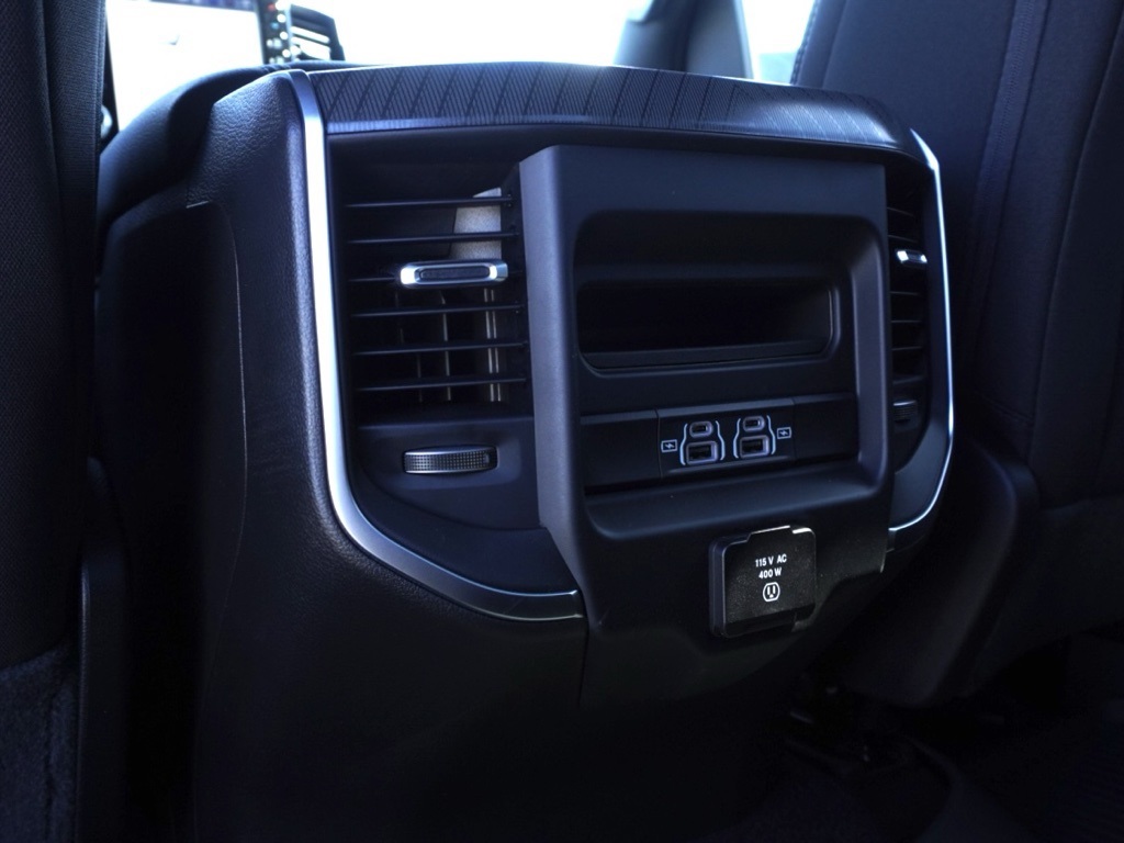 2026 Ram 1500 Big Horn Night Edition photo 18