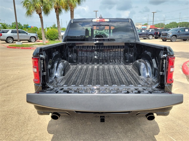 2025 Ram 1500 Laramie photo 6