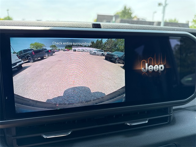 2025 Jeep Wrangler Sport S photo 3