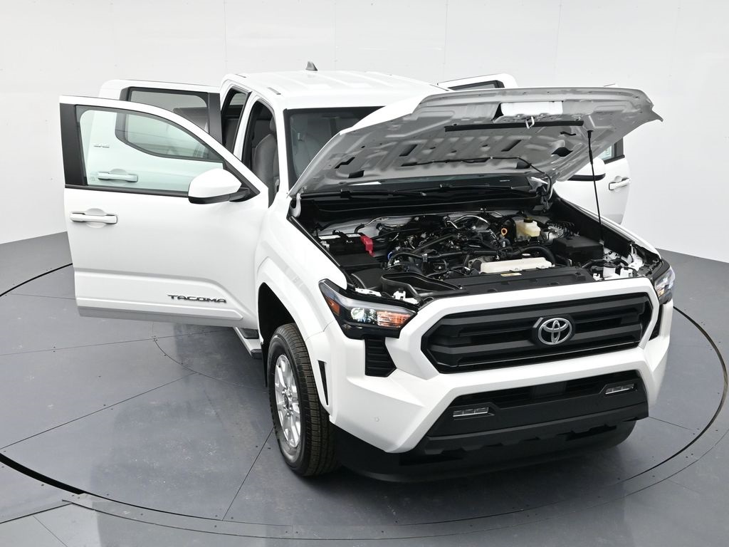 2024 Toyota Tacoma photo 52