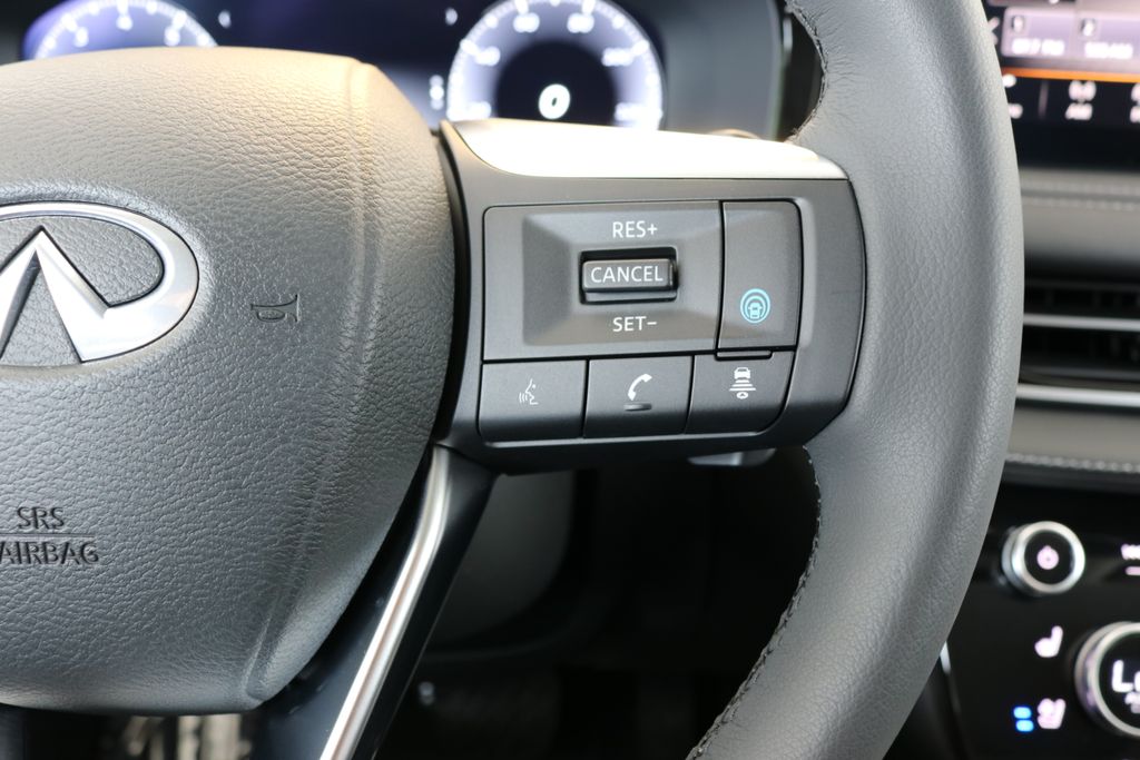 2024 Infiniti QX60 Luxe photo 44