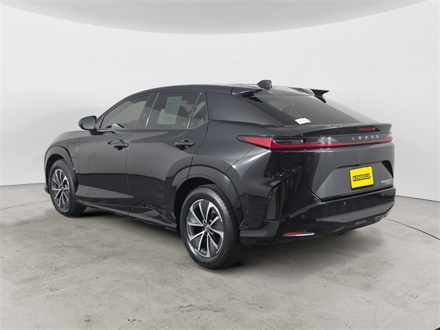 2023 Lexus RZ 450e Premium photo 3