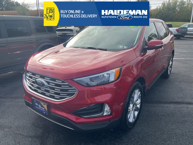 2024 Ford Edge Titanium's photo