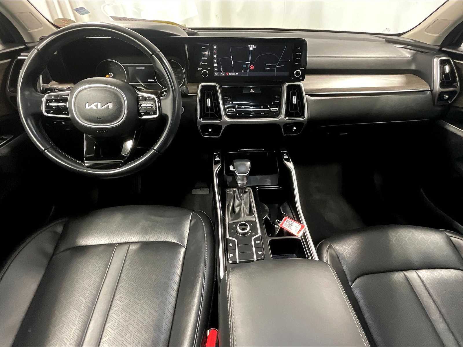 2022 Kia Sorento X-Line S photo 16