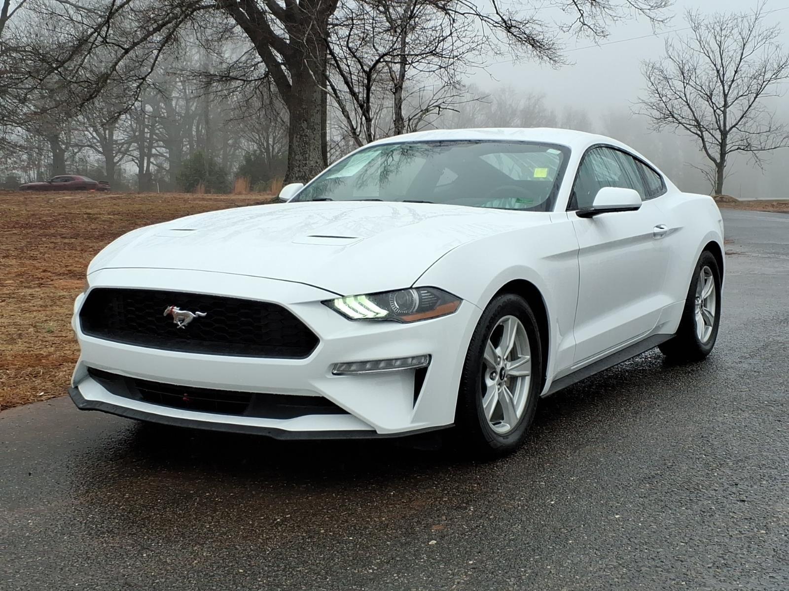 2020 Ford Mustang EcoBoost