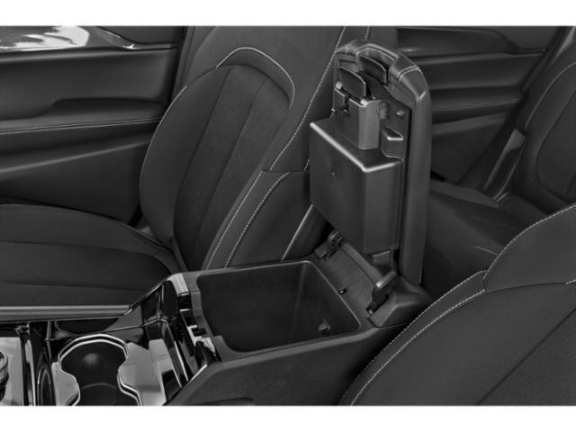 2025 Jeep Grand Cherokee Laredo Altitude photo 13