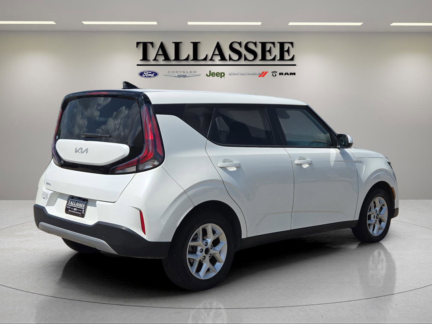2024 Kia Soul LX photo 4