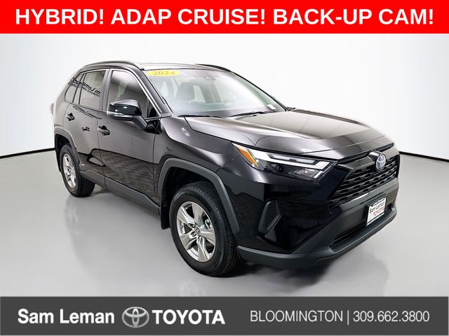 2024 Toyota RAV4 LE's photo